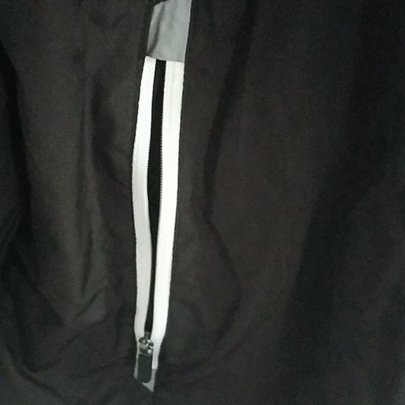 North End Sport Athletic Sweater, Size M - Picture 3 of 8